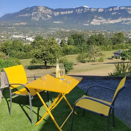 Duplex Independant, Dans Maison. * Tresserve